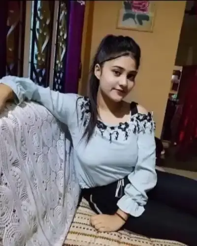 Call Girls Service in Bagh Lingampally